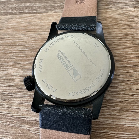 Shark Freestyle watch, 50 meters water proof - Picture 3 of 4